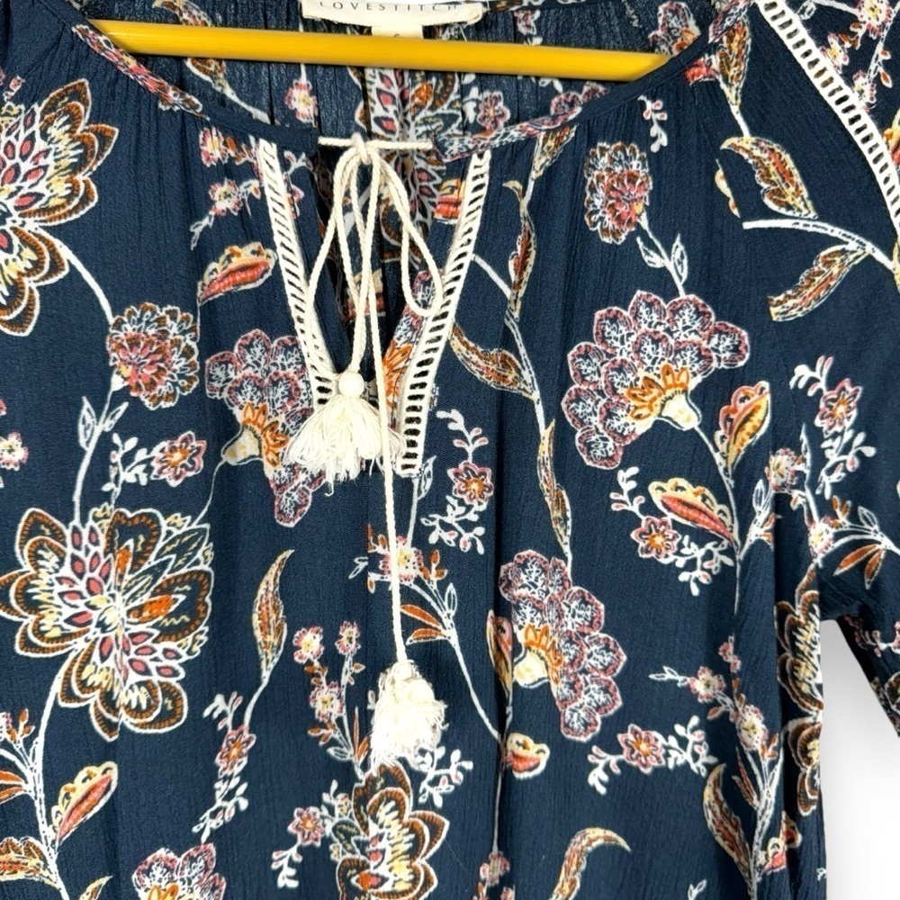 4 for $40 SALE! Lovestitch Floral Print Lace Detail Bell Sleeve Top, Navy, Sz S - Picture 5 of 13